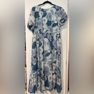 Loft Maxi Floral Pattern Dress Size M